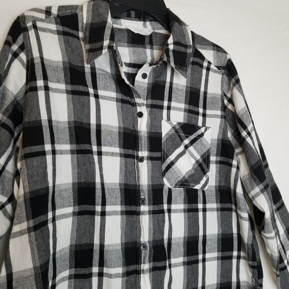 Time & True Black, Gray & White Flannel Plaid Button Up Long Sleeves Shirt Sz L - Picture 2 of 10